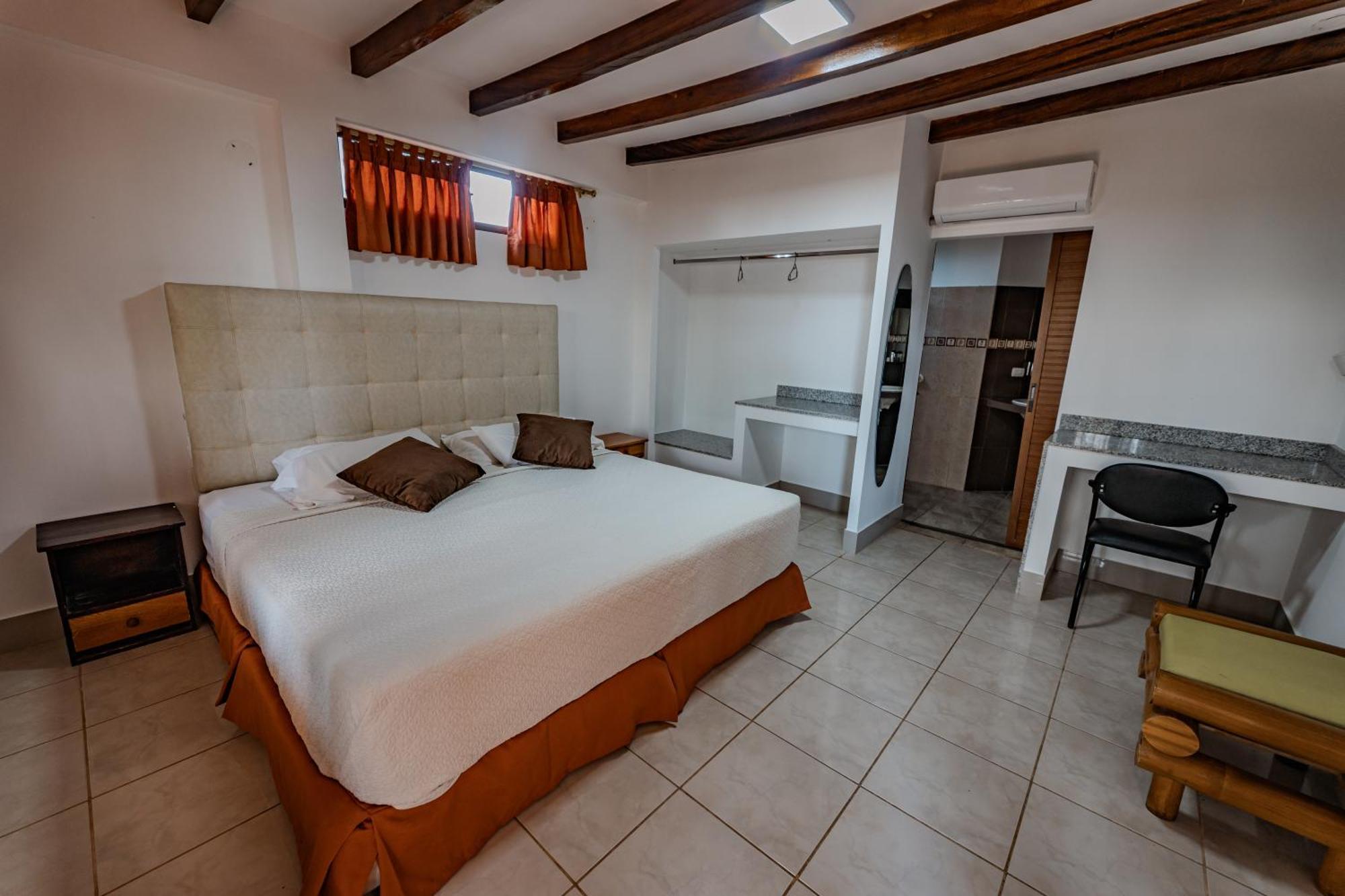 Hotel Nantu Hosteria Puerto López 외부 사진