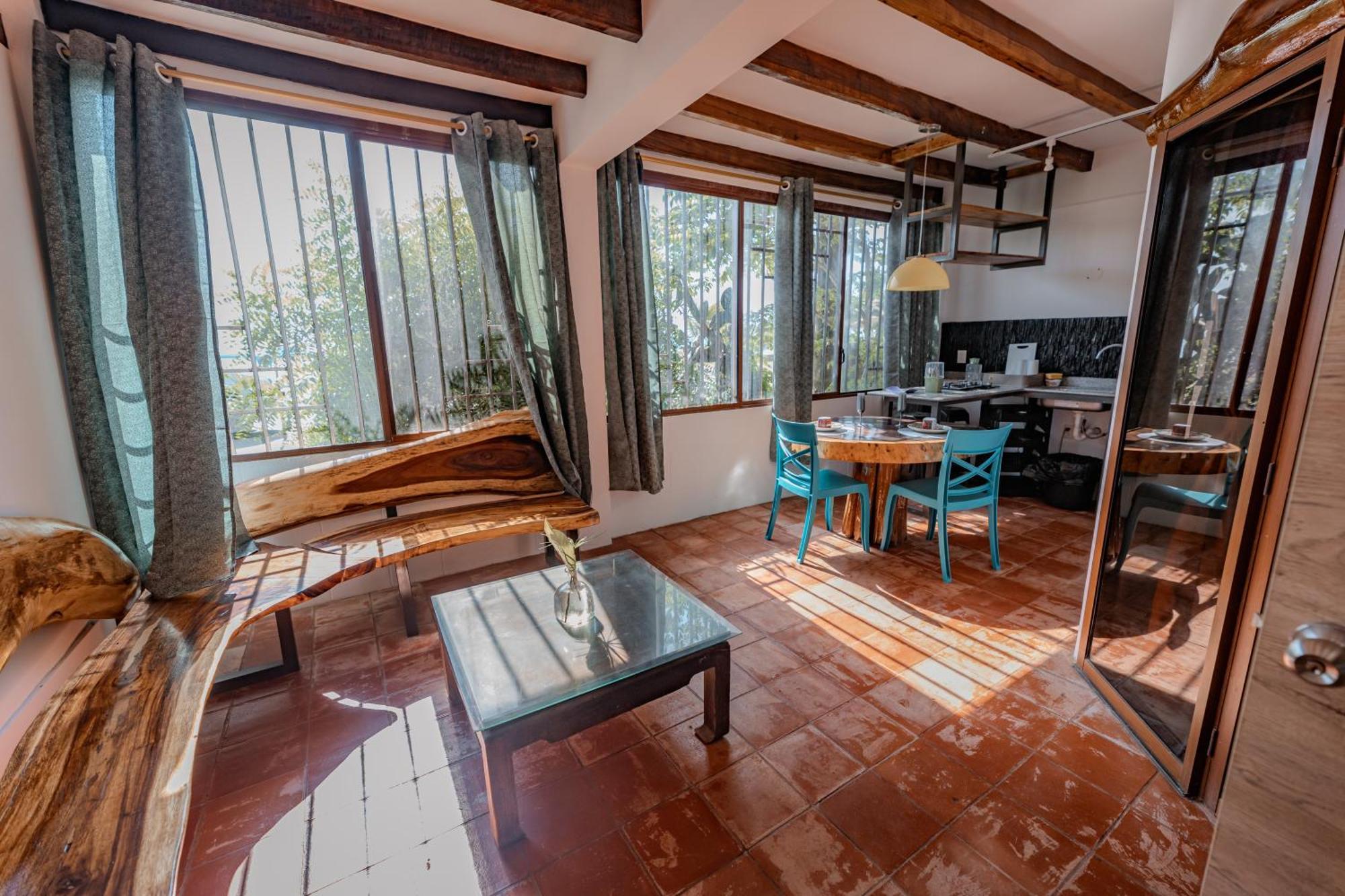 Hotel Nantu Hosteria Puerto López 외부 사진