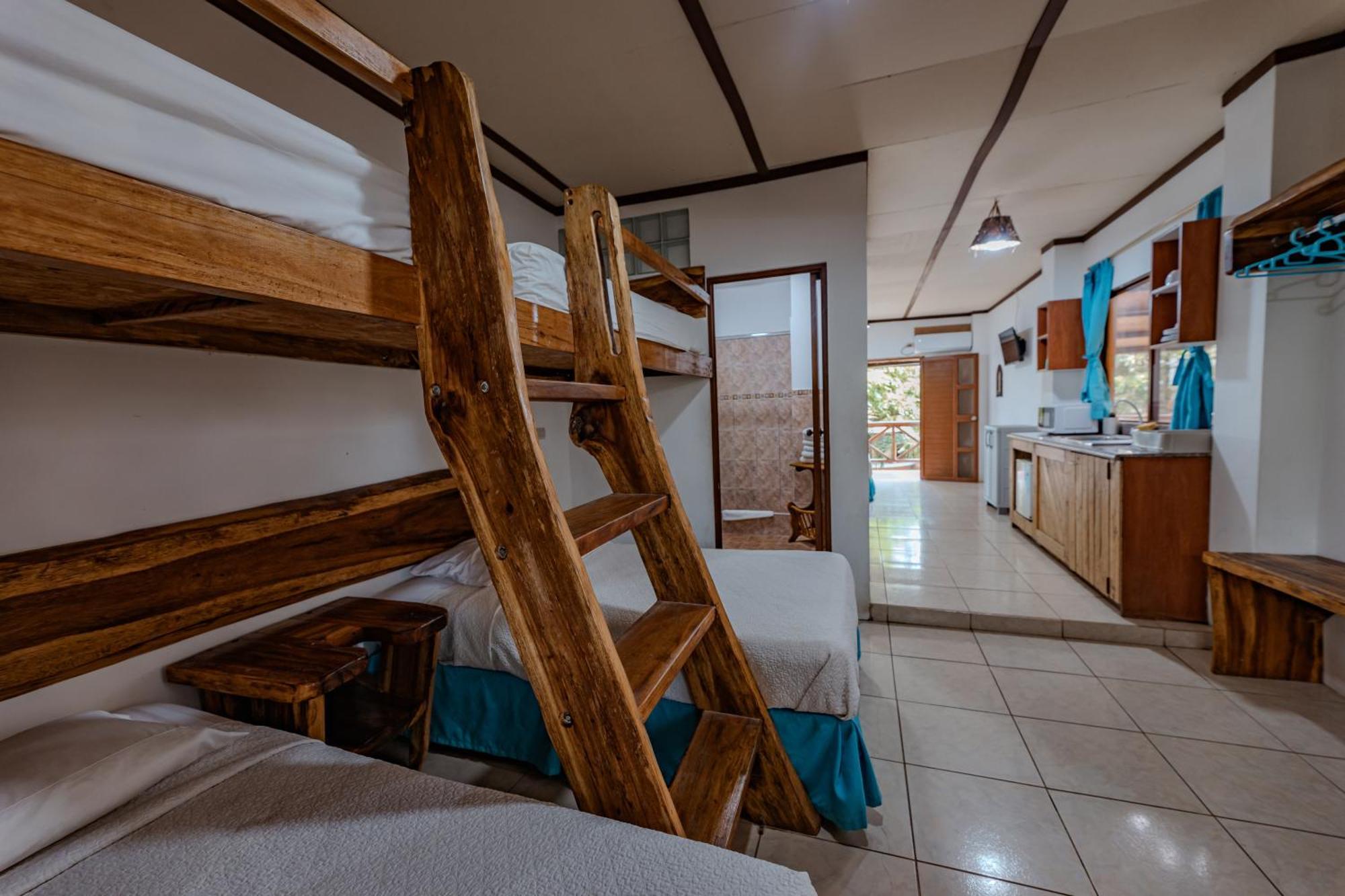 Hotel Nantu Hosteria Puerto López 외부 사진