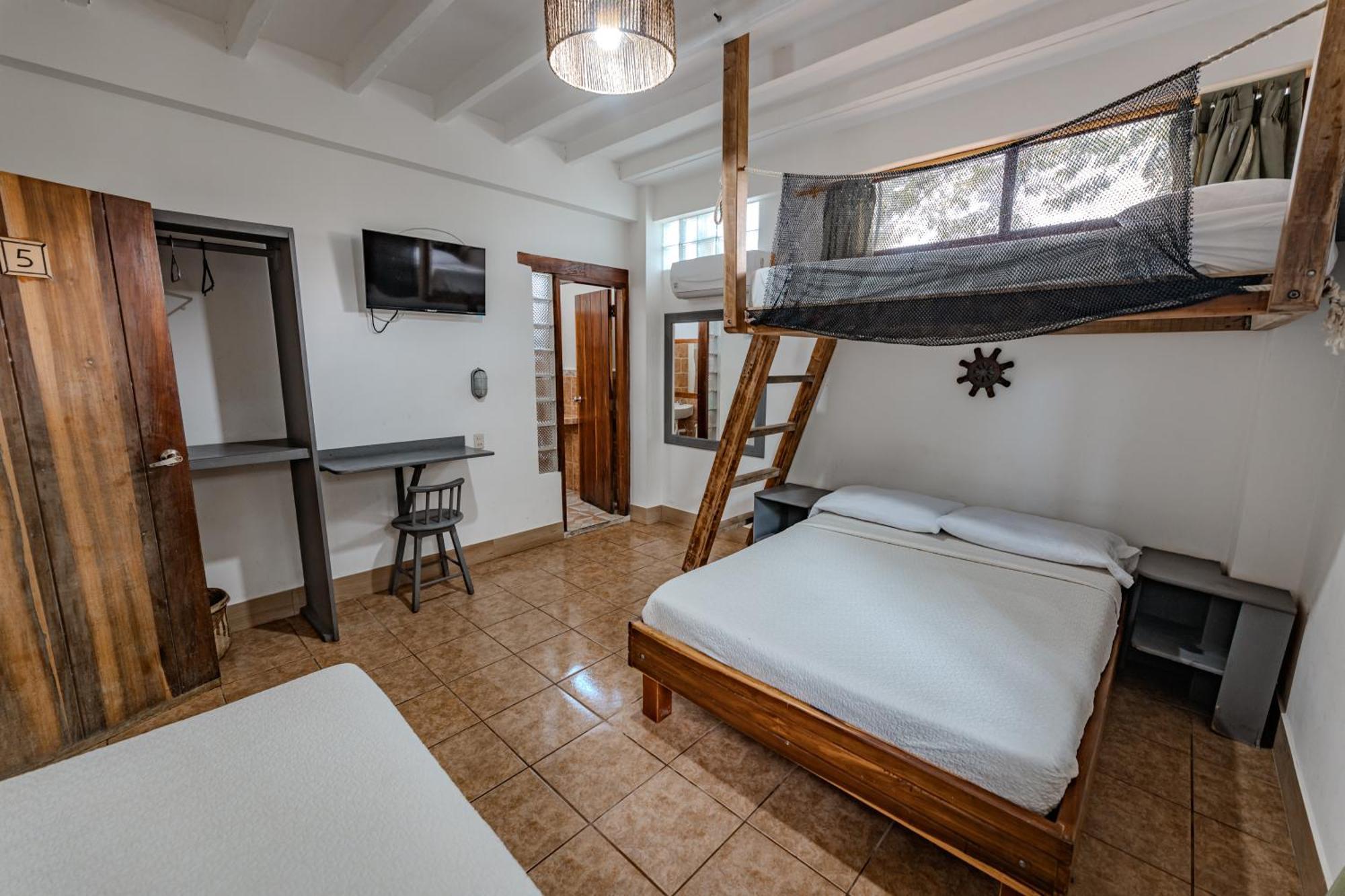 Hotel Nantu Hosteria Puerto López 외부 사진