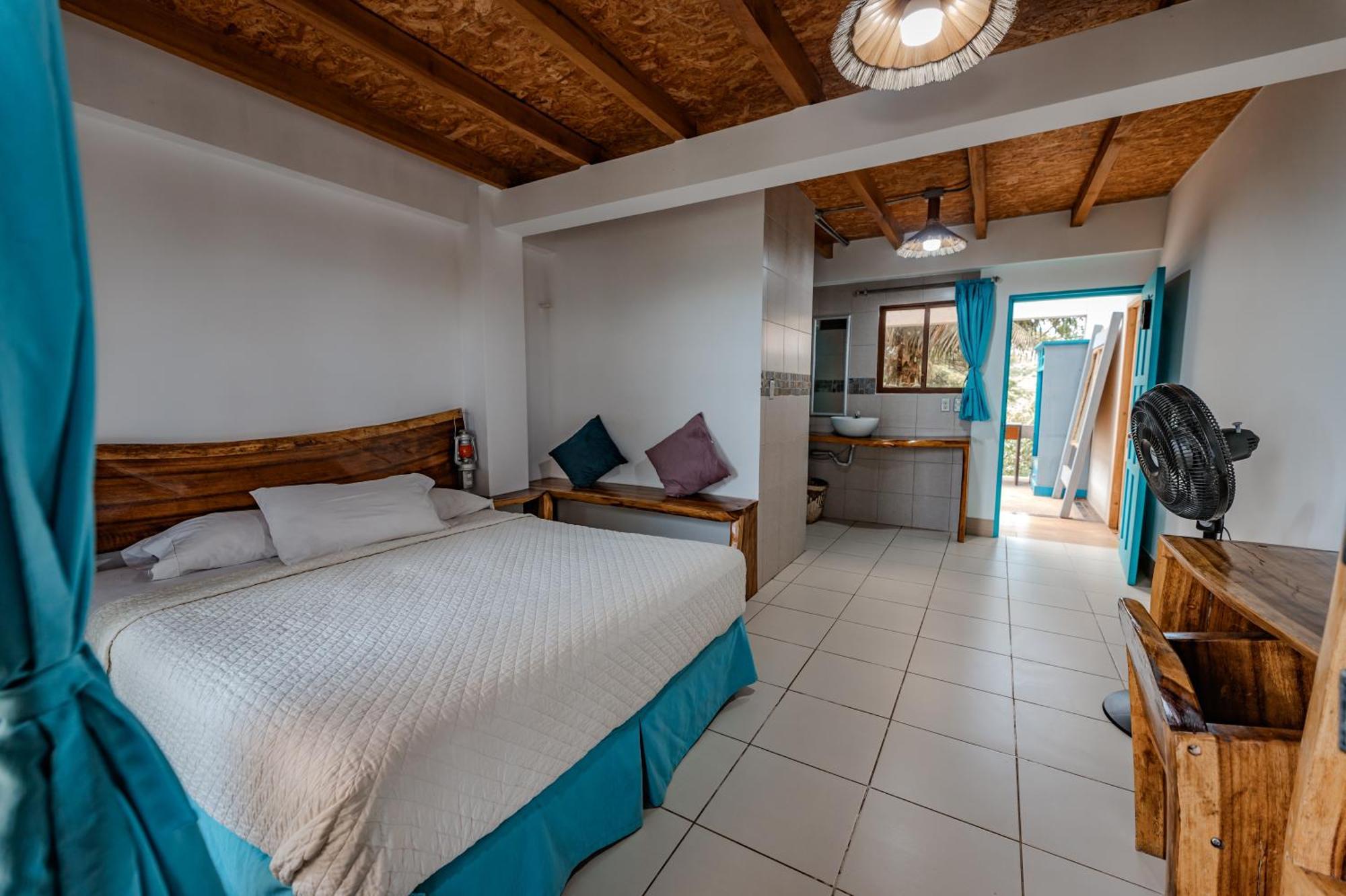 Hotel Nantu Hosteria Puerto López 외부 사진