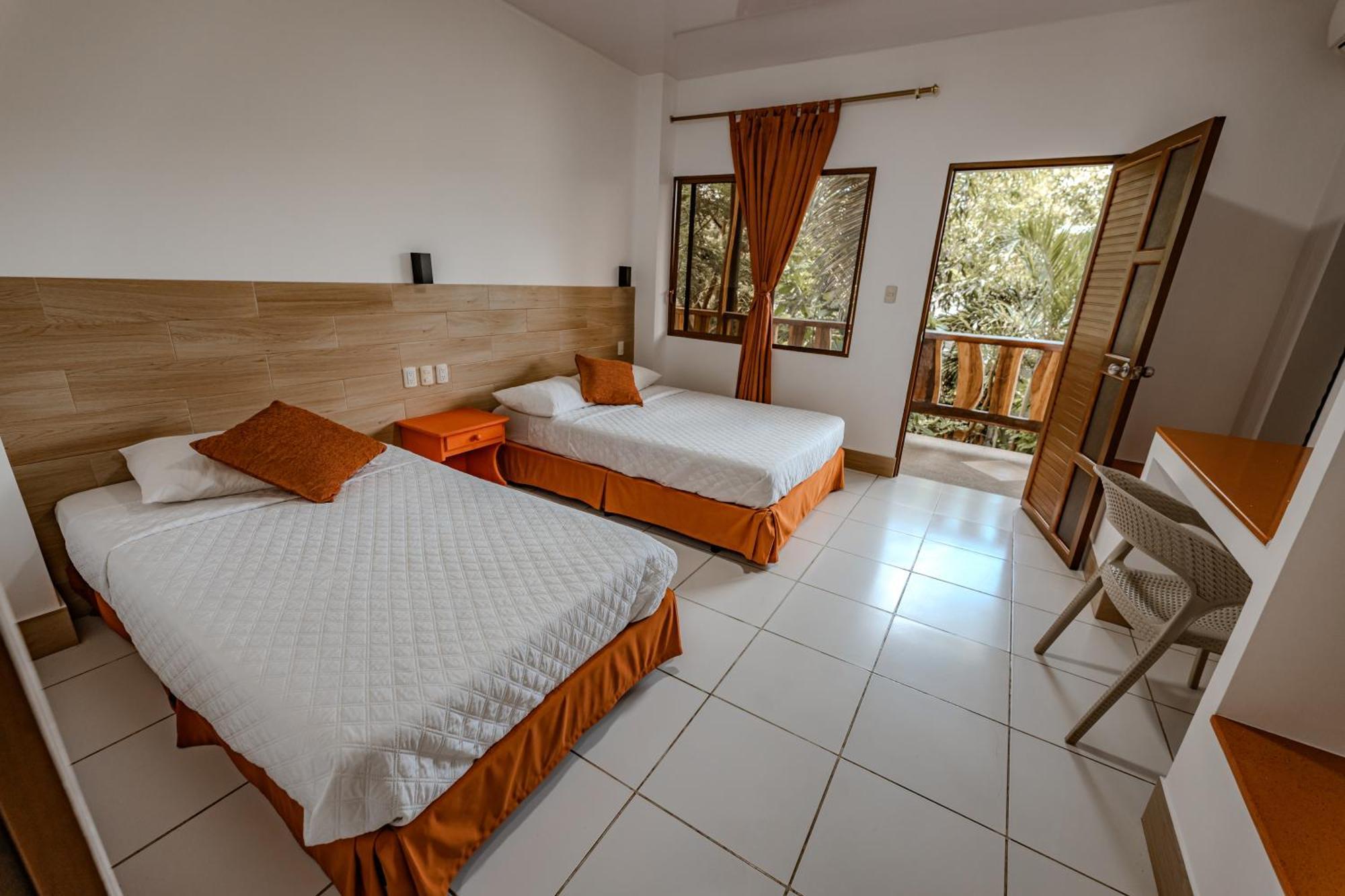 Hotel Nantu Hosteria Puerto López 외부 사진
