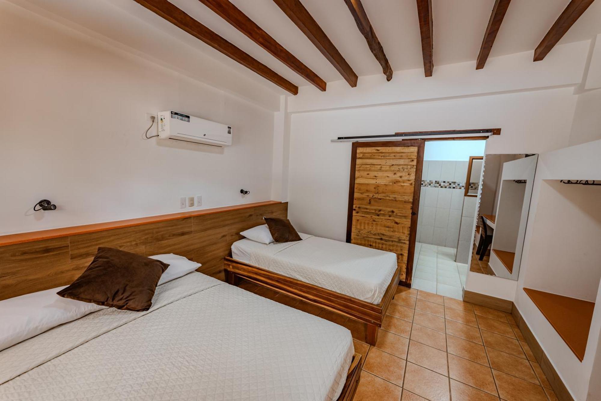 Hotel Nantu Hosteria Puerto López 외부 사진