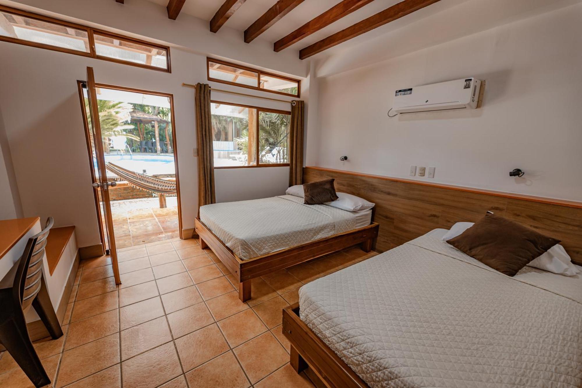 Hotel Nantu Hosteria Puerto López 외부 사진